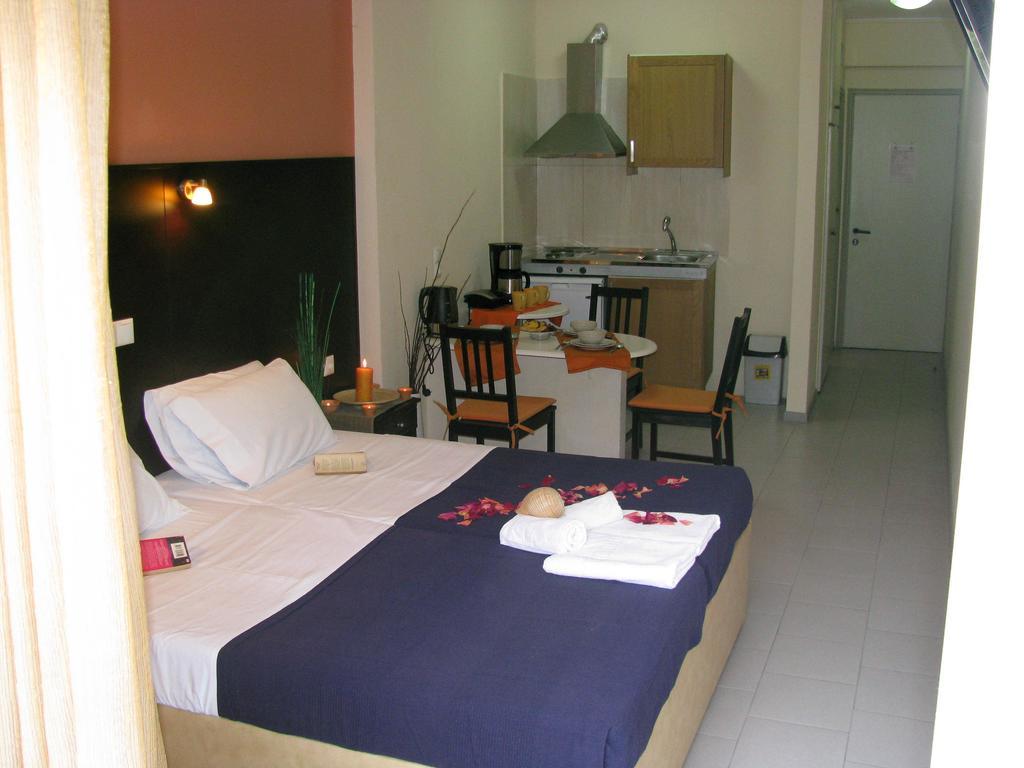 Villa Kokkinos Potos Rum bild